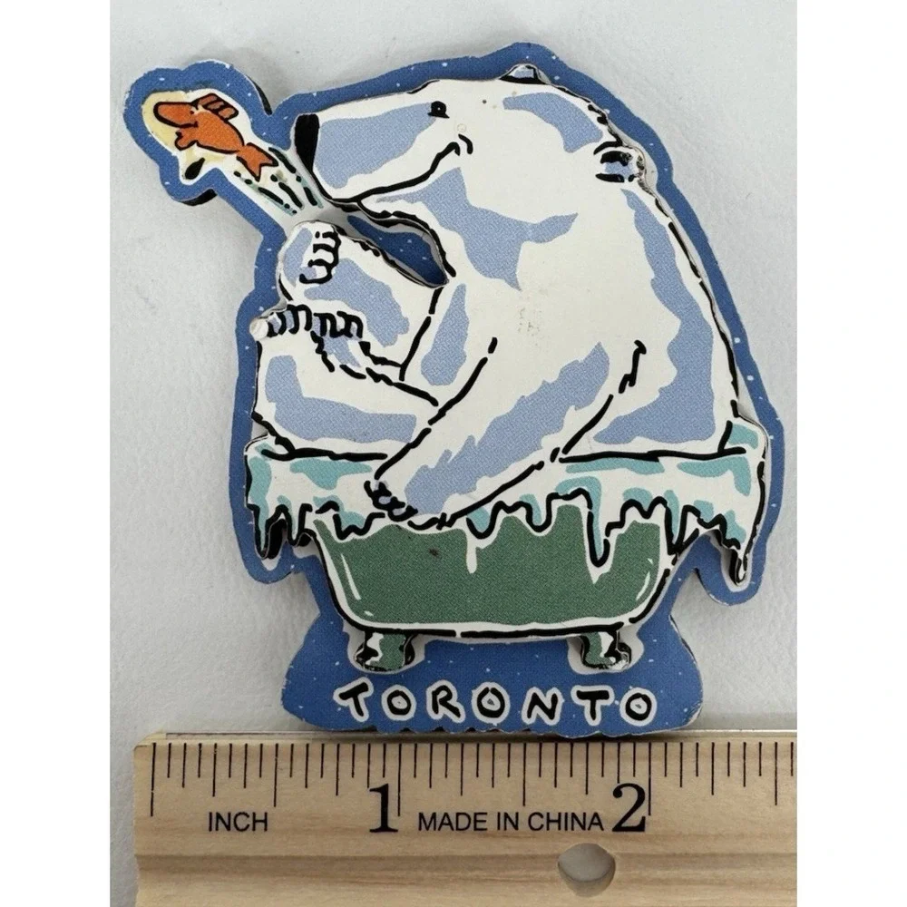 Toronto Polar Bear Bathtub Souvenir Fridge Magnet Vintage Wooden Travel Magnet C